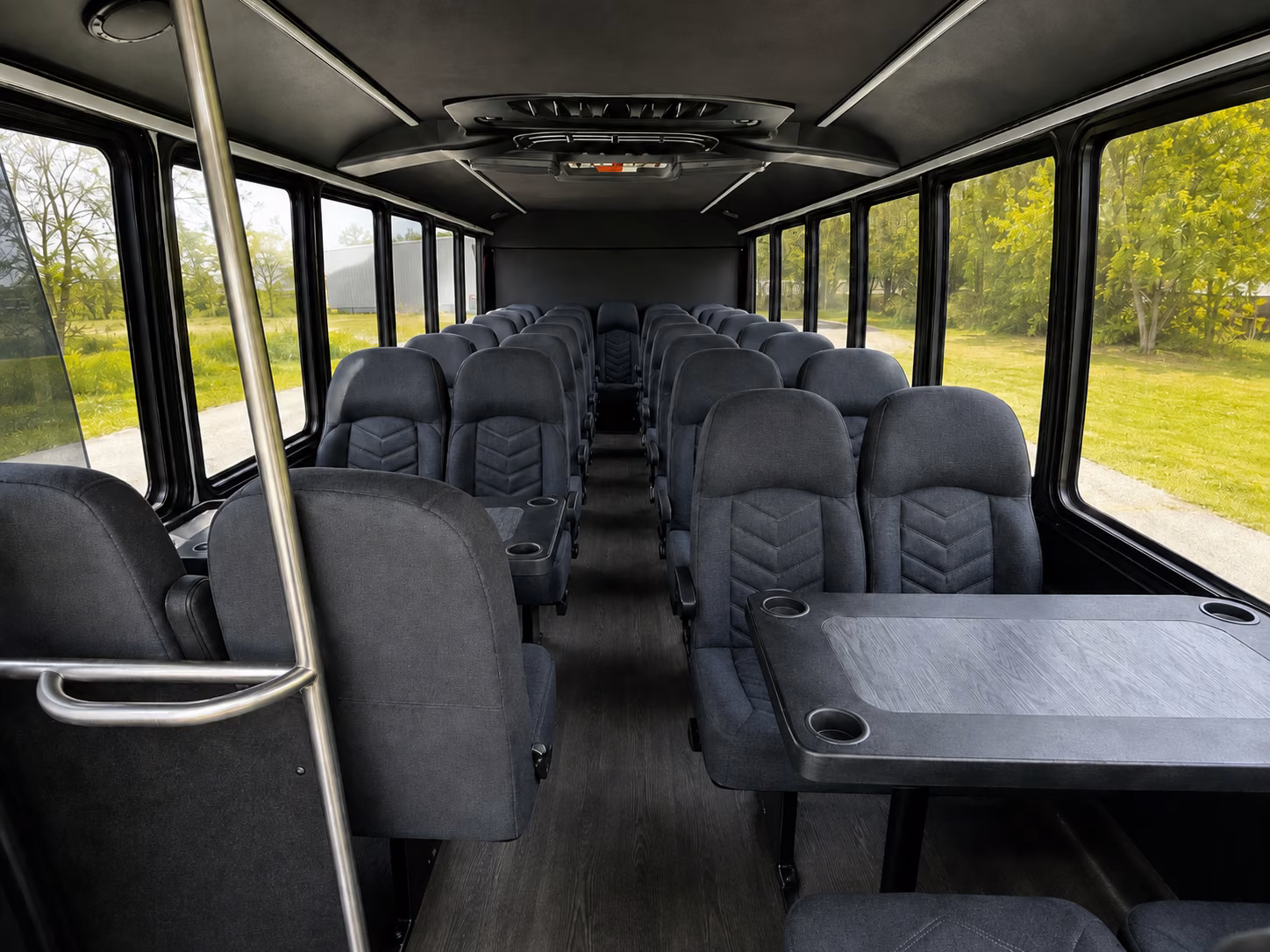minibuses and motorcoaches to wildlife world zoo and the challenger space center